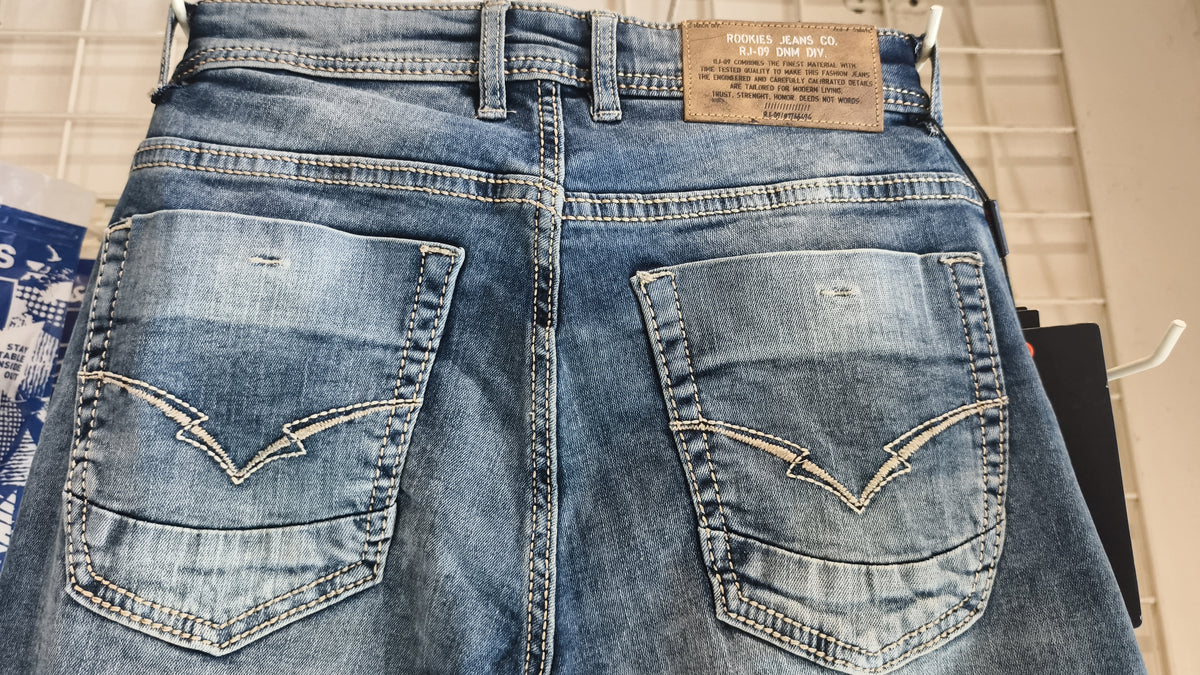 ROOKIES JEANS