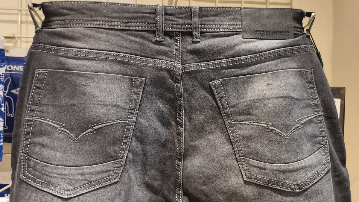 ROOKIES JEANS