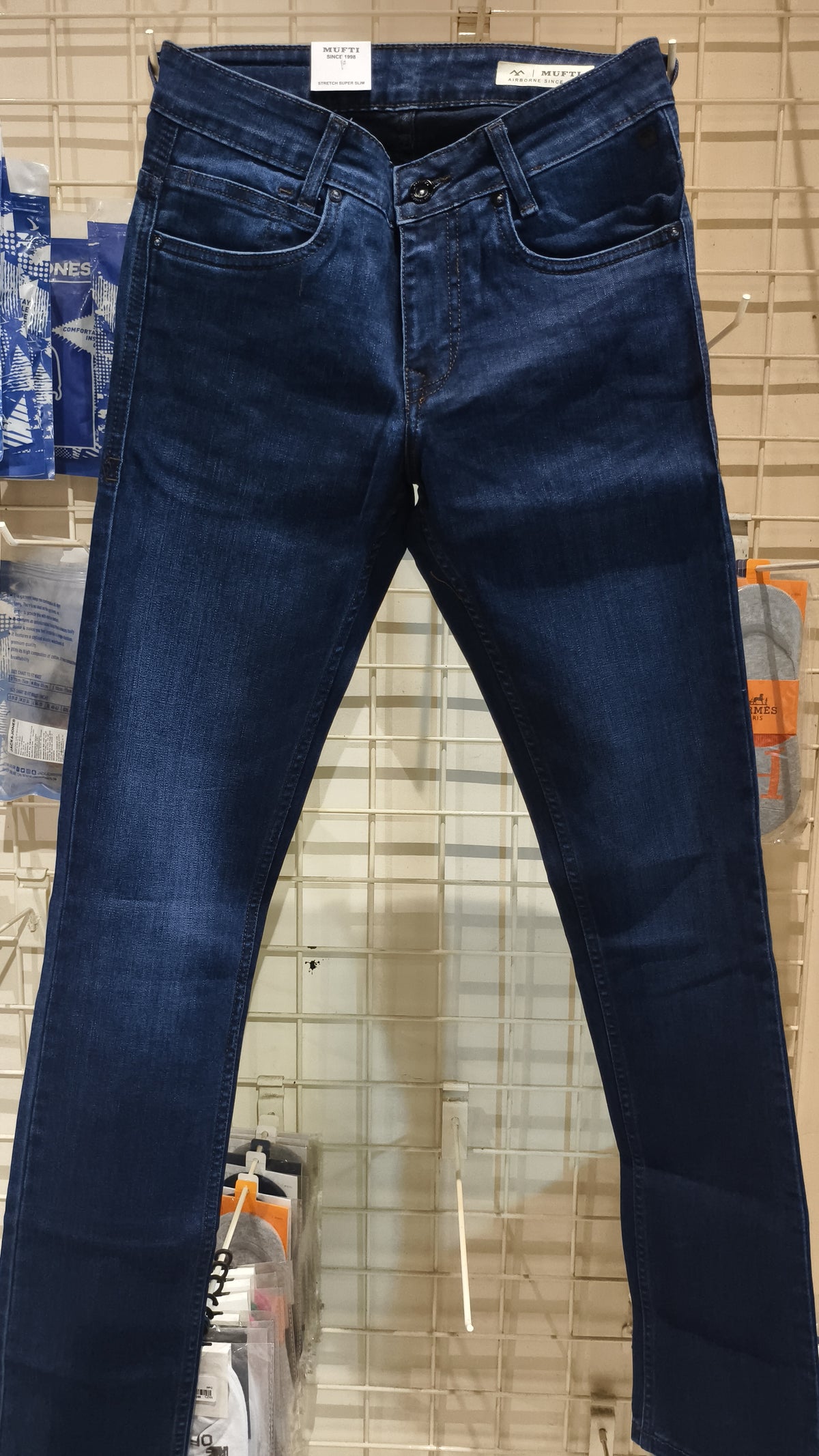 MUFTI JEANS