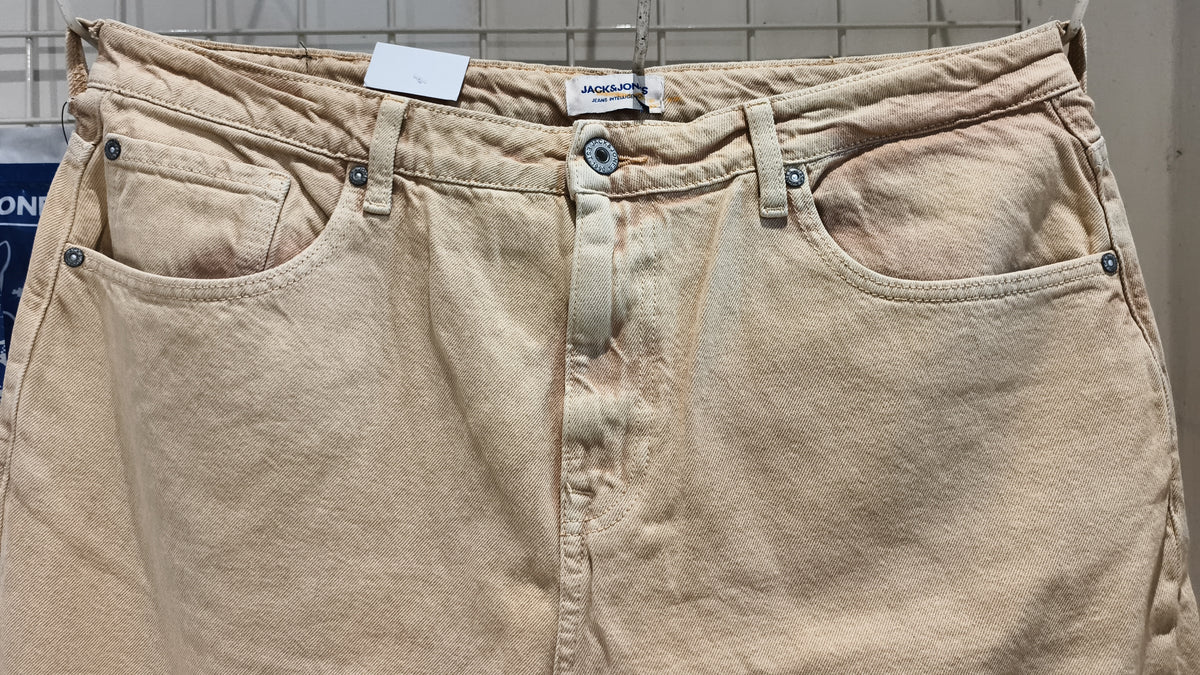 JACK & JONES