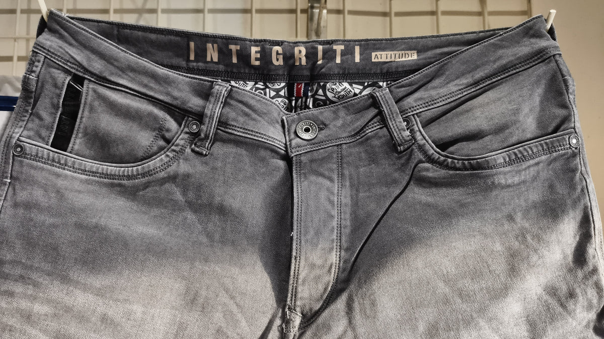 INTEGRITY JEANS
