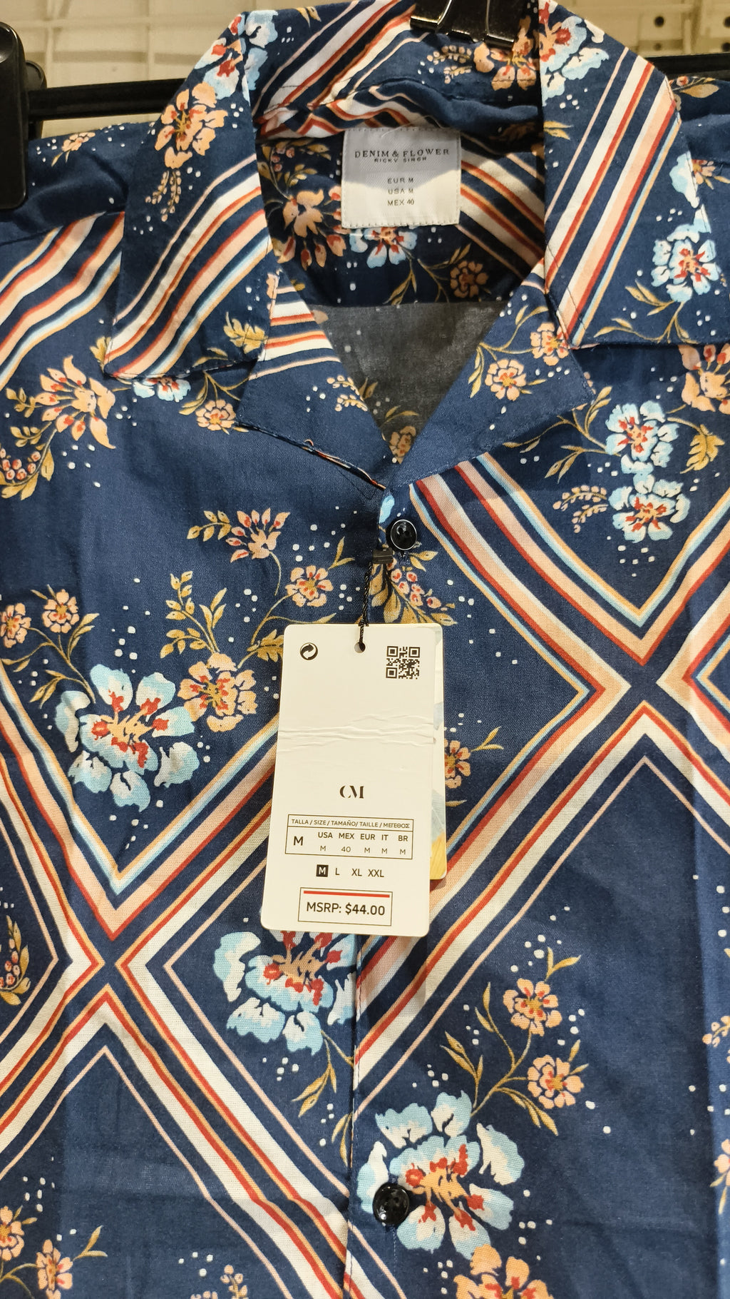 DENIM & FLOWER
