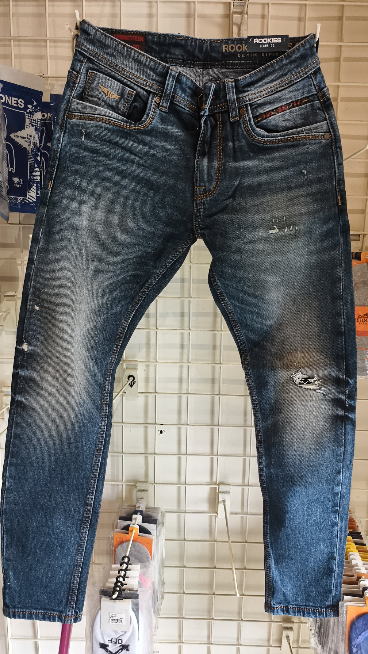 ROOKIES JEANS